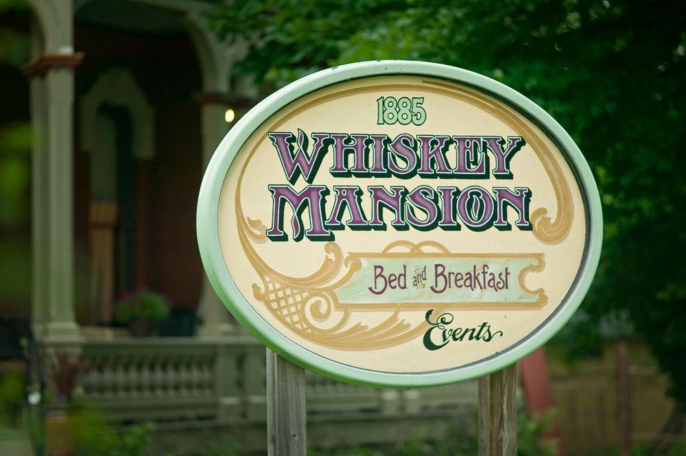 Bed and Breakfast Whiskey Mansion Saint Joseph Exterior foto