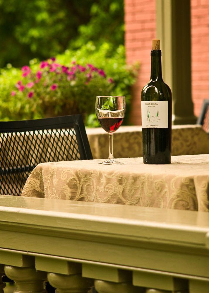 Bed and Breakfast Whiskey Mansion Saint Joseph Exterior foto